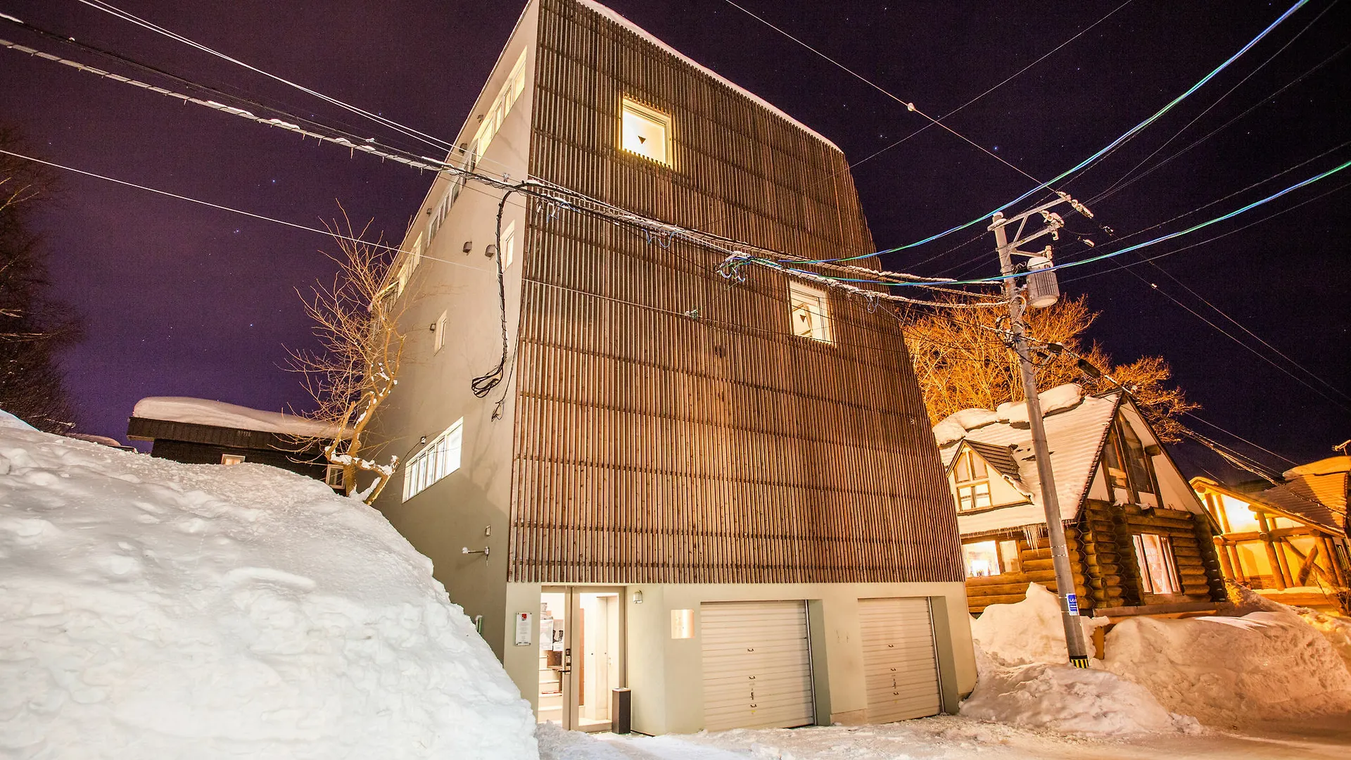 Full Circle Apartments Ōmagari Japan